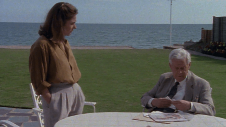 Love Hurts Clip image