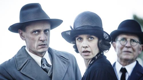 Miss Fisher's Murder Mysteries - Death Comes Knocking