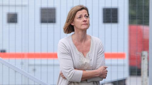 Prisoners Wives - Episode 3