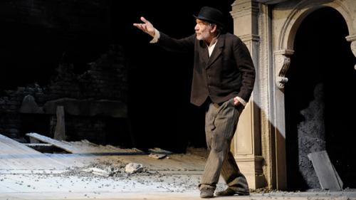 Theatreland - OK - Now Entertain Us