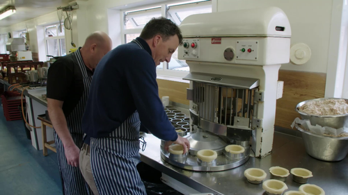 Penelope Keith's Village of the Year - Kinloch Rannoch, Great Ayton, Avoch, and Staveley